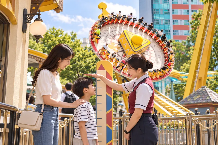 Ride safety and height information for families